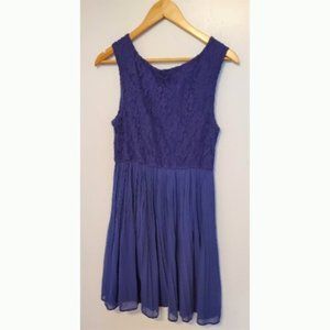 RW&CO., A line dress, fitted to your waist